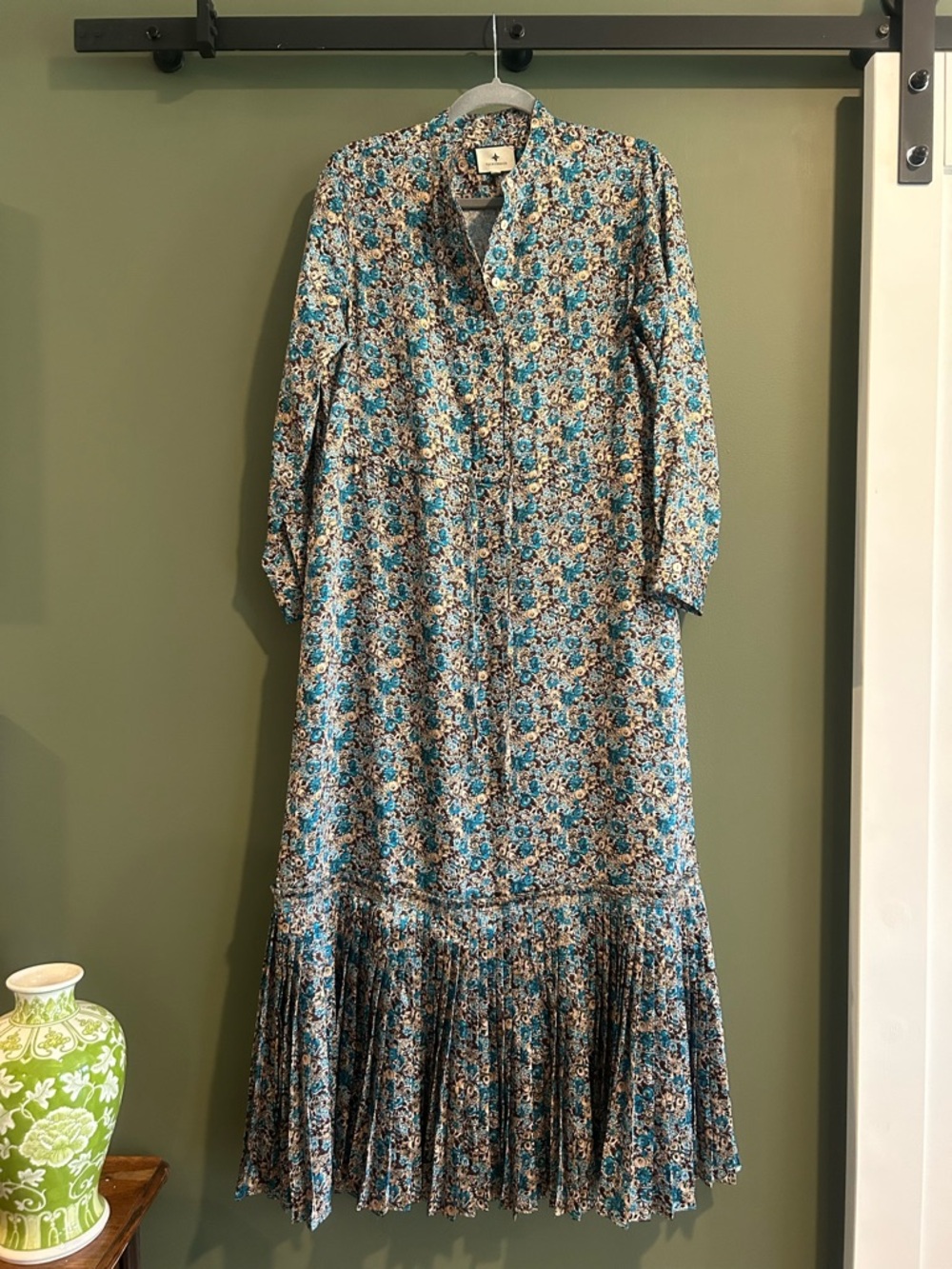 Tuckernuck Blue and Cream Floral Maxi Dress